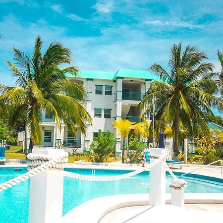 Best Western Grand Baymen Gardens San Pedro Kültér fotó